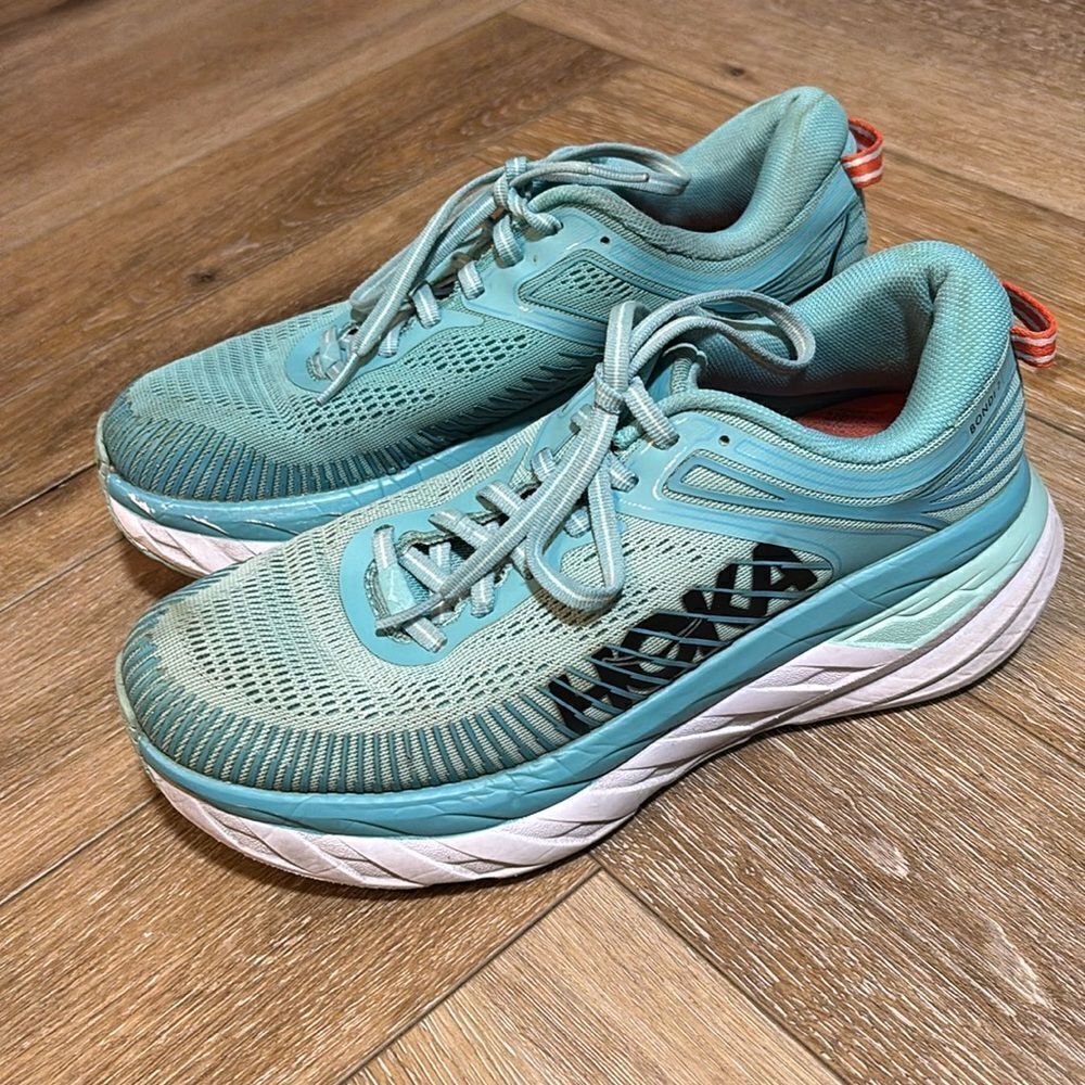 Hoka One One Bondi 7
